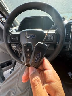 Car keys llaves de carro