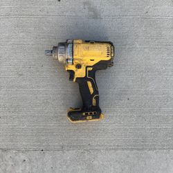 Dewalt 20V MAX XR Cordless 1/2 in. Impact Wrench (Tool Only)