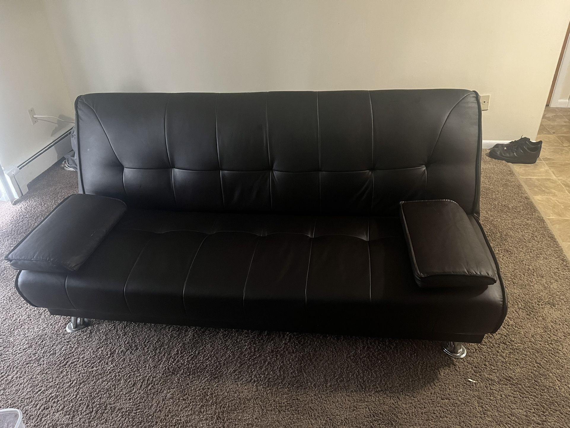 FUTON COUCH/SOFA