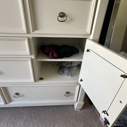 White Dresser W/Mirror Like New