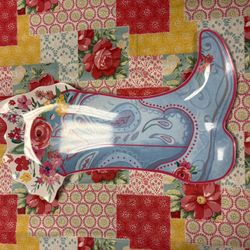 Pioneer Woman spring Boot Platter