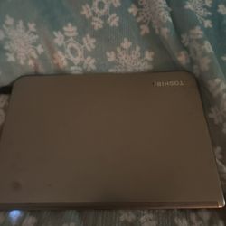 Toshiba Laptop (Broken)
