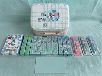 Hangydon makeup case bundle with BB pens  & Charms