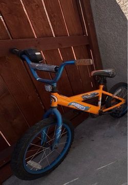 Hot Wheels Kids Bike — $40