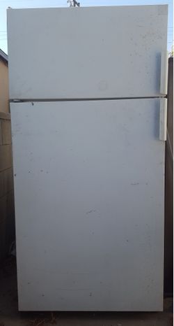 Refrigerator, white