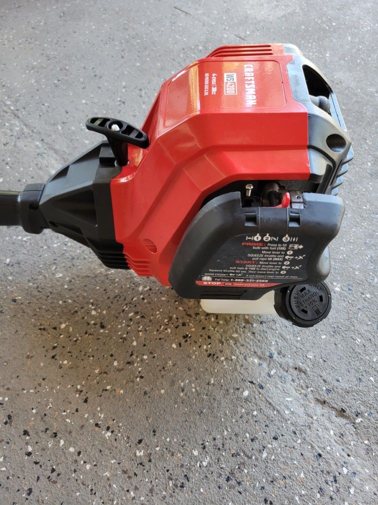 Craftsman 4 Cycle Weed Eater for Sale in Lake Elsinore, CA OfferUp