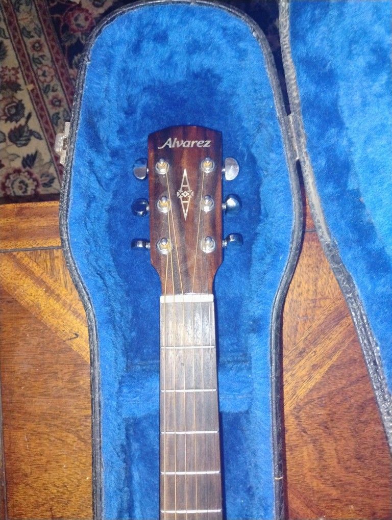 FOR SALE ACOUSTIC ELECTRIC