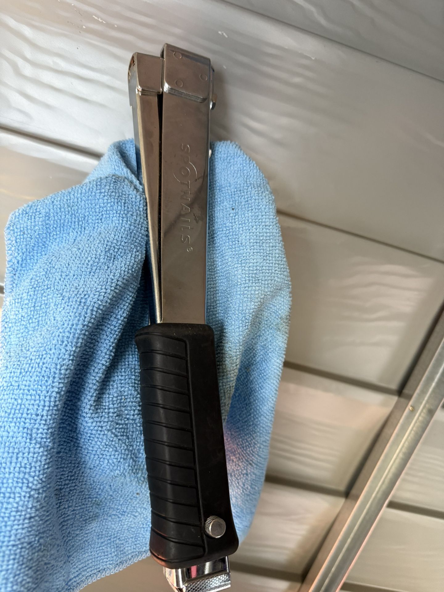 De Walt Drill & Engrapadora Para Roofing