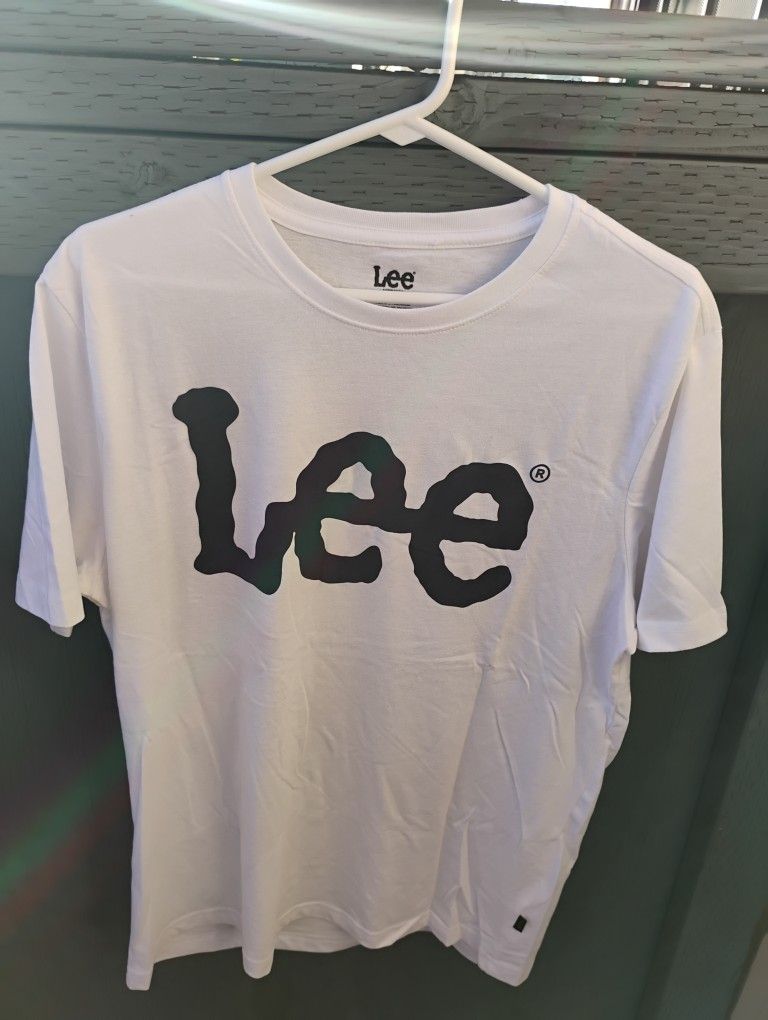 New Men's Lee Shirt P/U Only