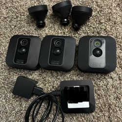 Blink Xt2 3-cameras System