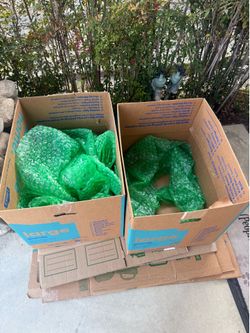 Free moving boxes
