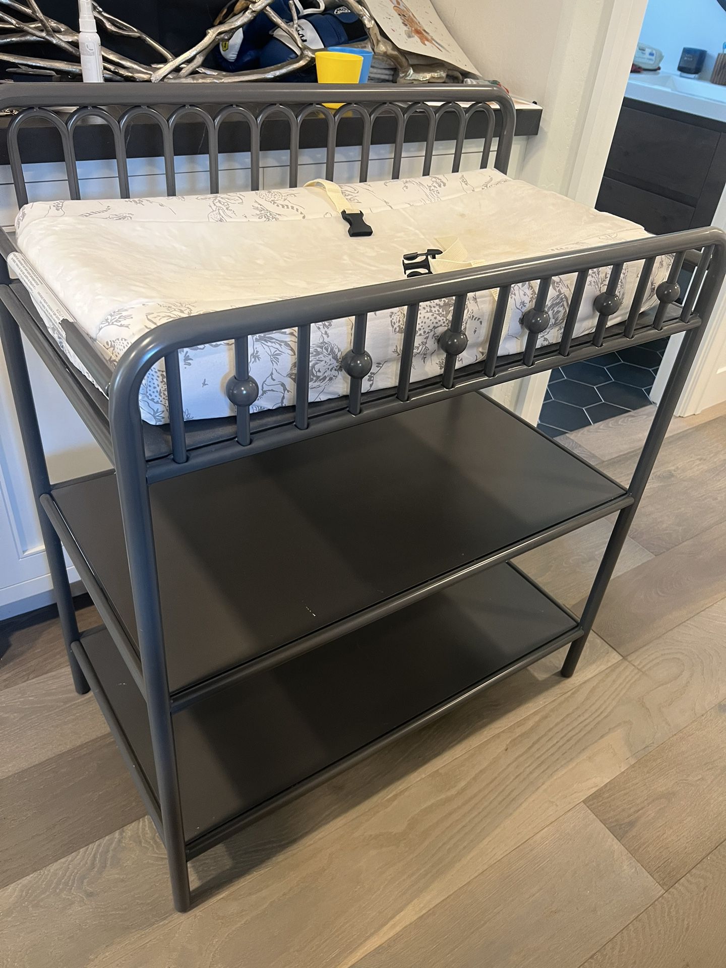  Changing Table With Pad 
