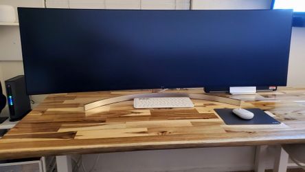 LG UltraWide Monitor Curved 49”