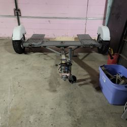 Trail BOSS Tow Dolly