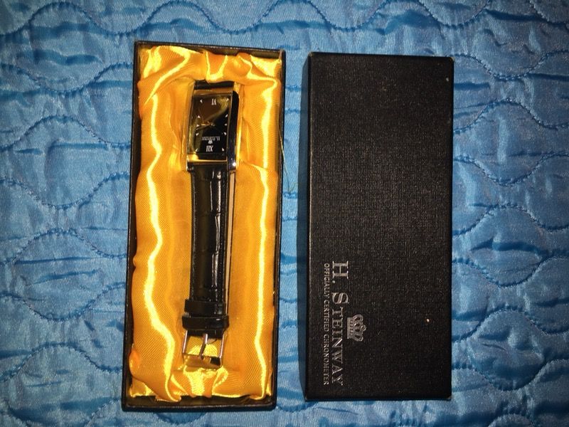 H.Steinway Official certified chronometer watch $3 OBO brand new in box never used