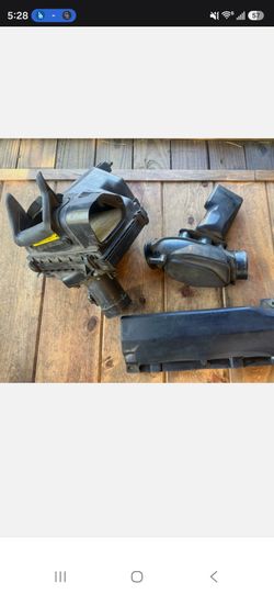 G35 Oem air intake and maf sensor