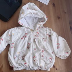 Girls 2T Jacket Lightweight White Windbreaker Coat Summer Spring Top Zip Up Long sleeve  Comes from pet free smoke free home Minor stain not obvious  