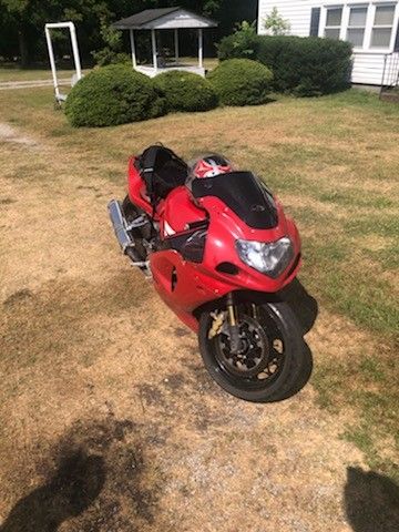 02 Suzuki gxs1000