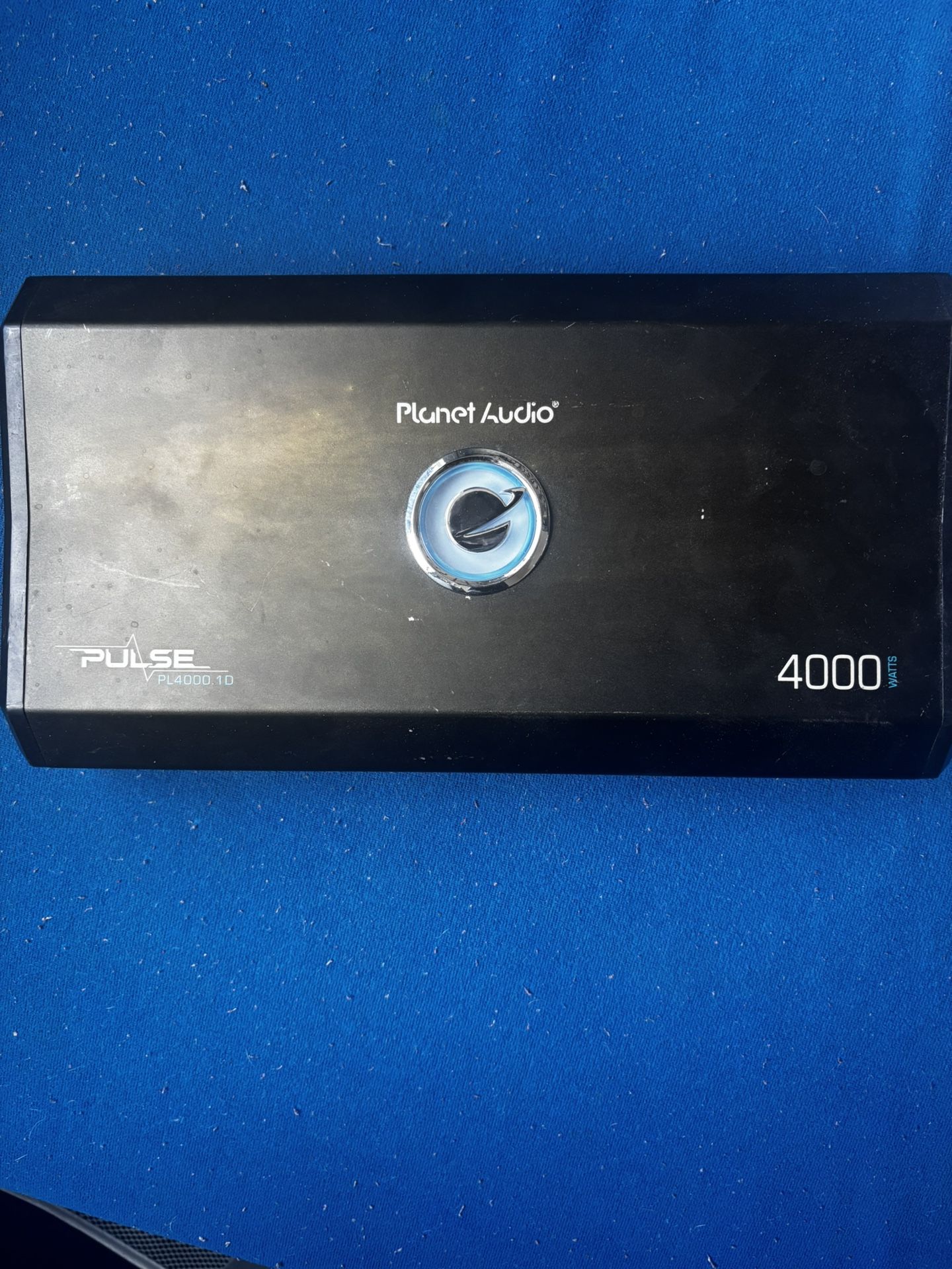 4000 Watt Planet Audio Amplifier
