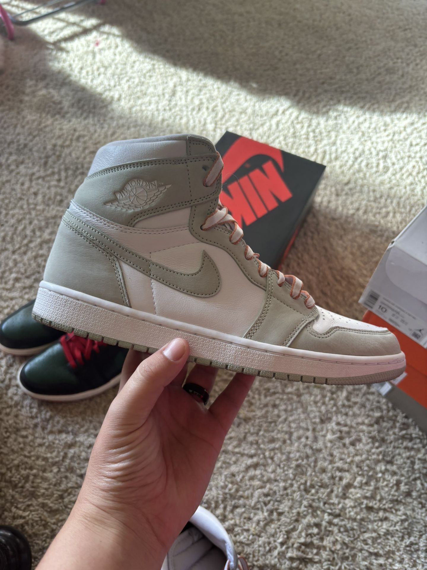 Jordan Retro 1 Seafoam