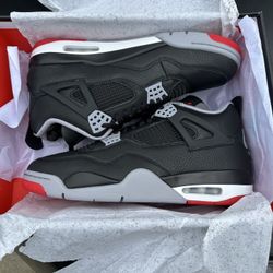 AIR JORDAN 4 RETRO