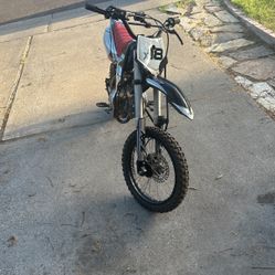 125 Cc Dirtbike