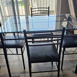 5 Piece Dining Set