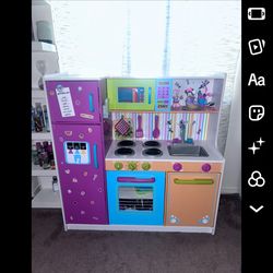 Play Kitchen