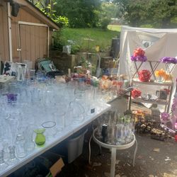 Many different glass. Vases, candlesticks and more. Prices vary. Glitter items too. Need gone asap. 