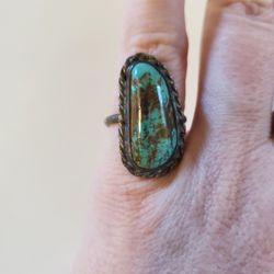 Sterling Silver Vintage Turquoise Ring.