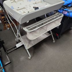 Baby Changing Station 
