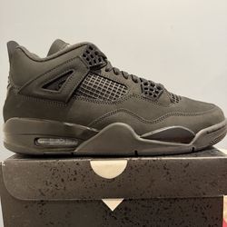 Jordan 4 (Black Cat)