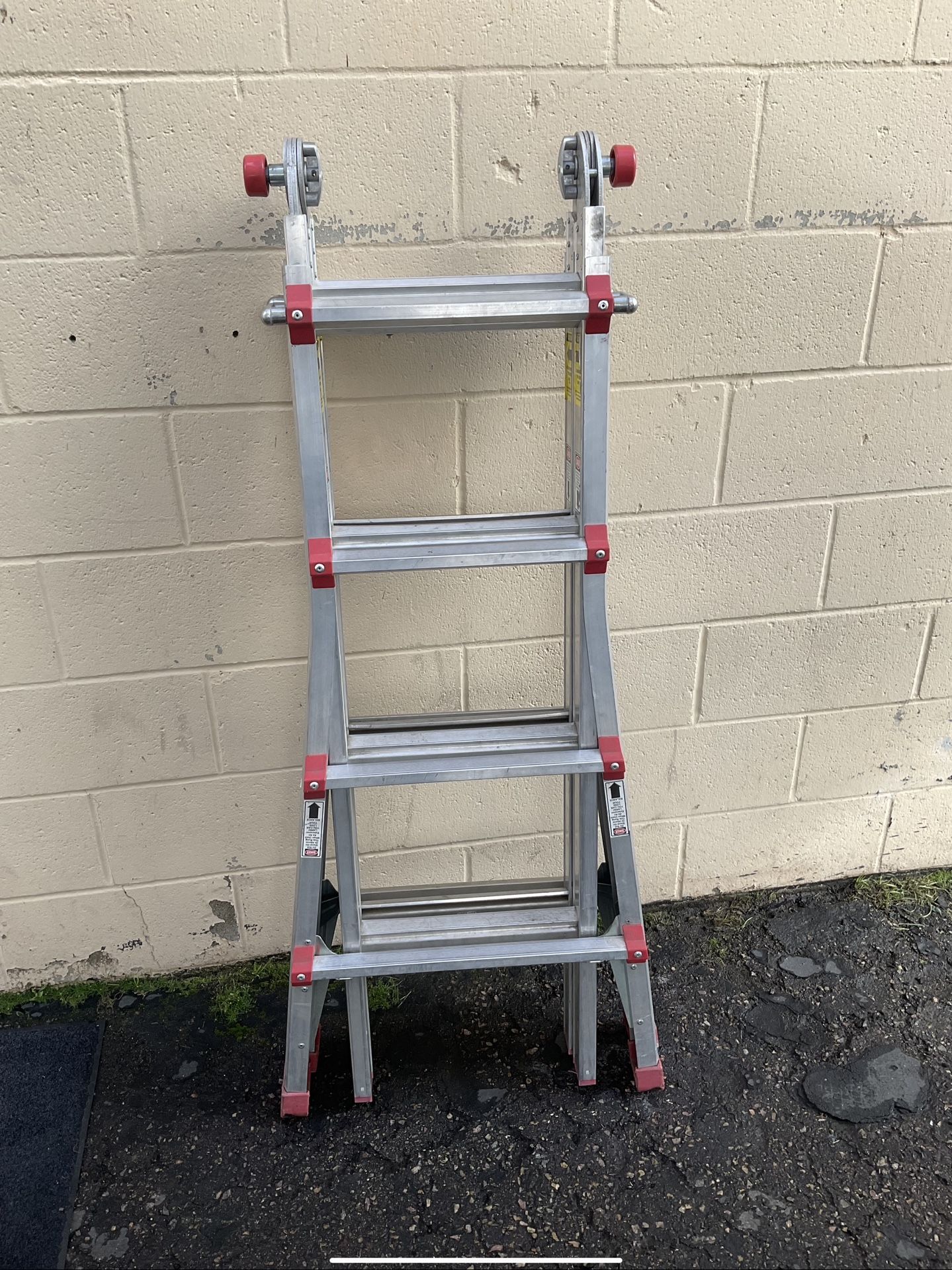 17ft Folding Ladder by Haulmaster