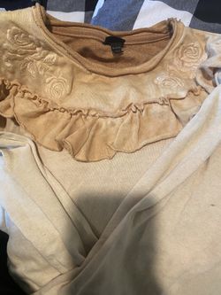 Brown/tan Girls Sweater