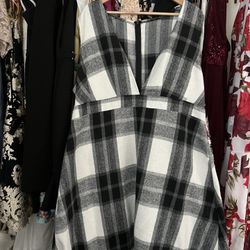 Black and White Dress 3XL