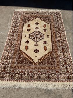 Vintage Moroccan handmade 63 x 48 beautiful Rug