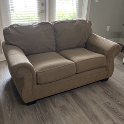 2 CUSION COUCH