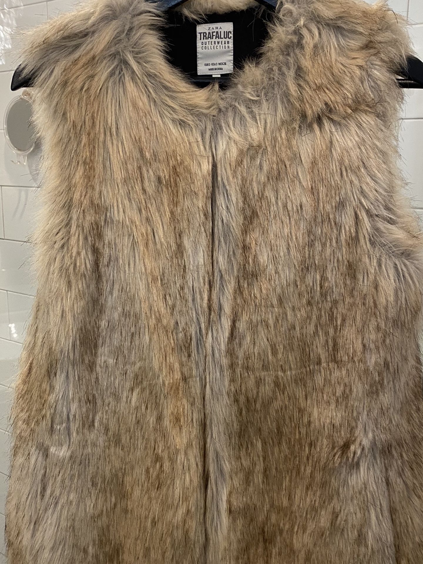 Zara Fur Vest, Size Small