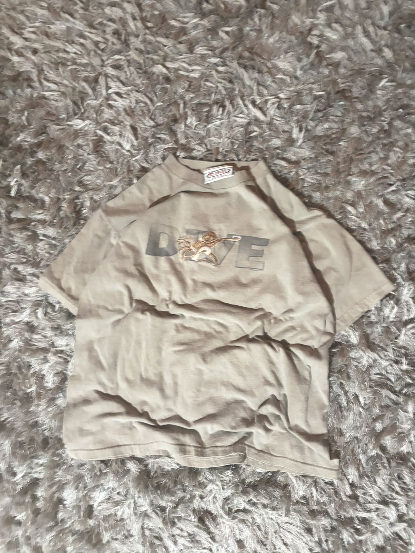 Dive – Octopus Vintage T-Shirt. Size Large