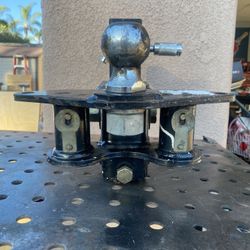 Weight Distribution Hitch