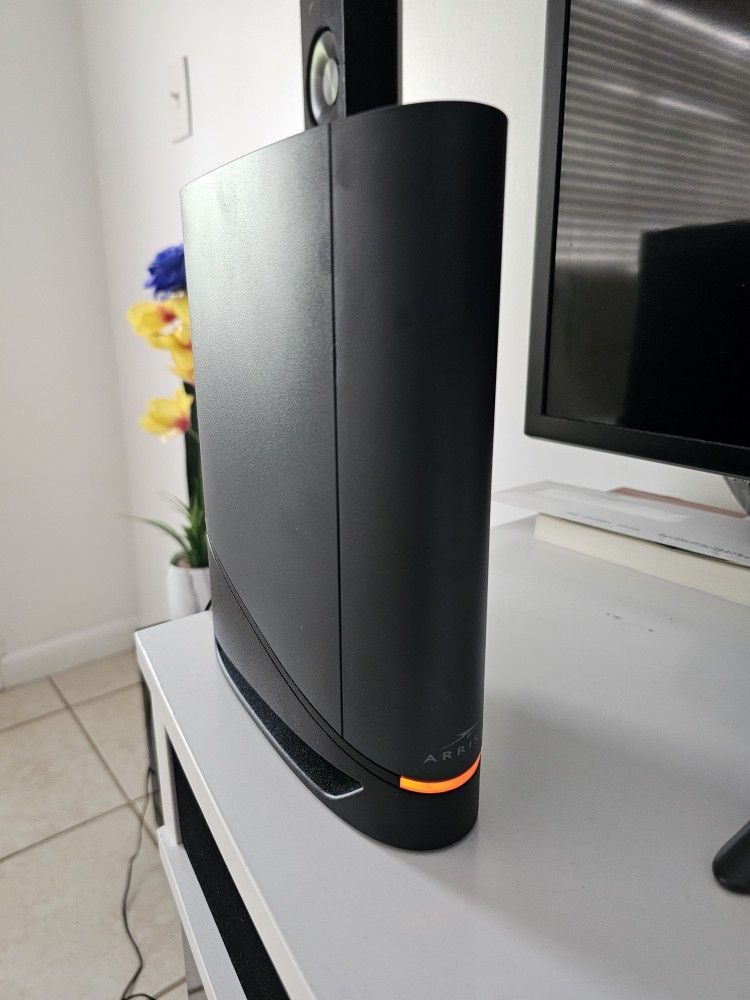 Arris G36 MODEM ROUTER WIFI 6 AX3000