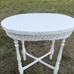 White Vanity Table With Wicker Border 24 X 16 X 26 High