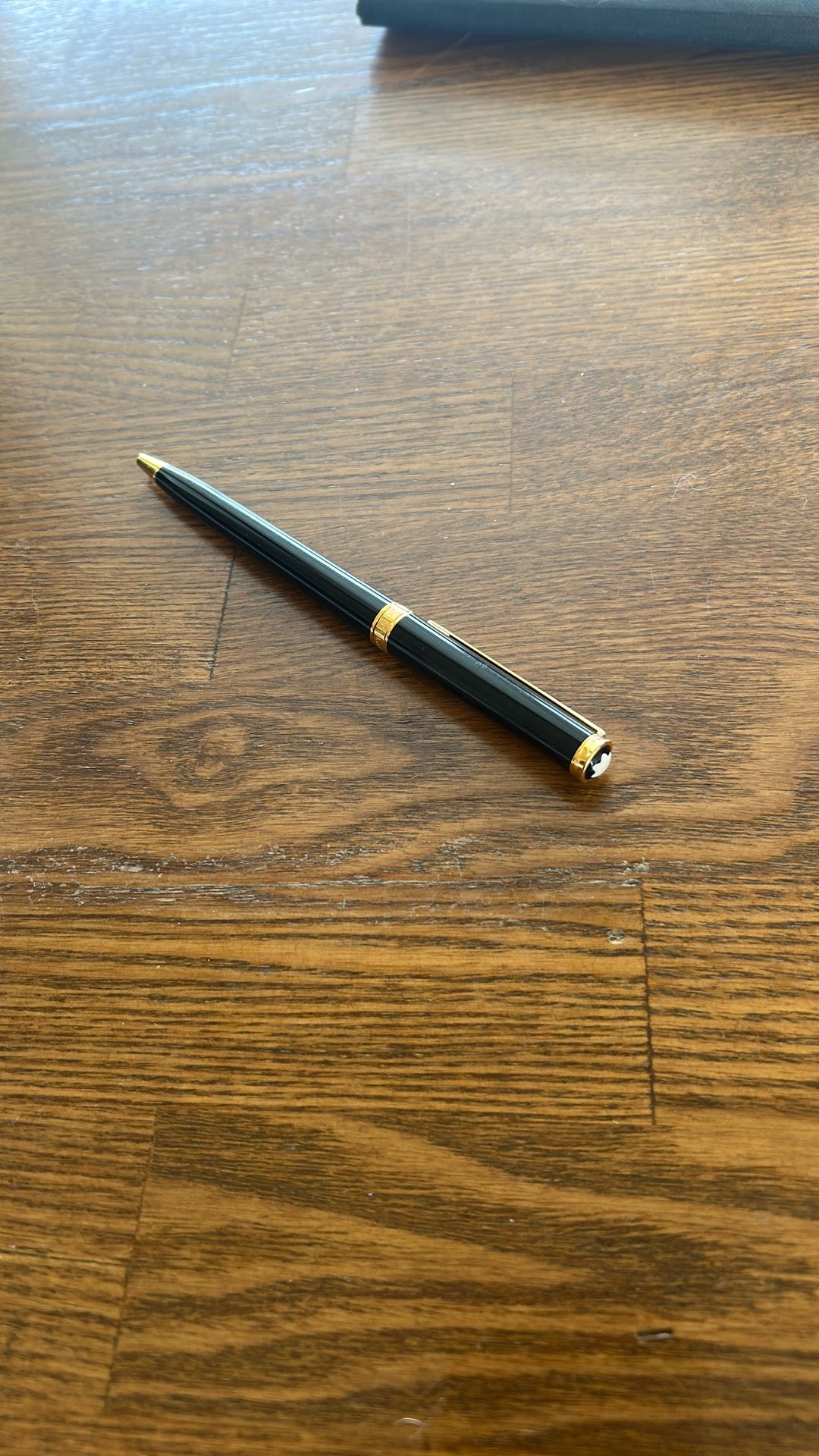 Montblanc Noblesse oblige ballpoint pen