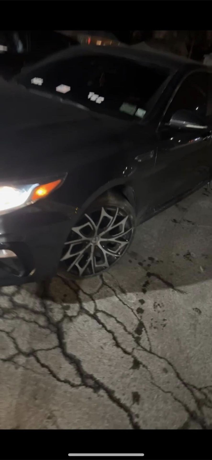 20 Inch Azara Rims & Used Like New Tires