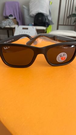 Woman’s Sunglasses
