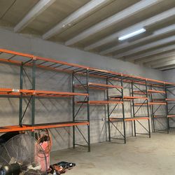 PALLET RACKS POSITION NEW AND USED CONDITION