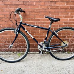 Trek Hybrid Bike - Excellent Condition 