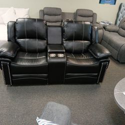 New Manuel Reclining Sofa And Loveseat With Free Delivery 