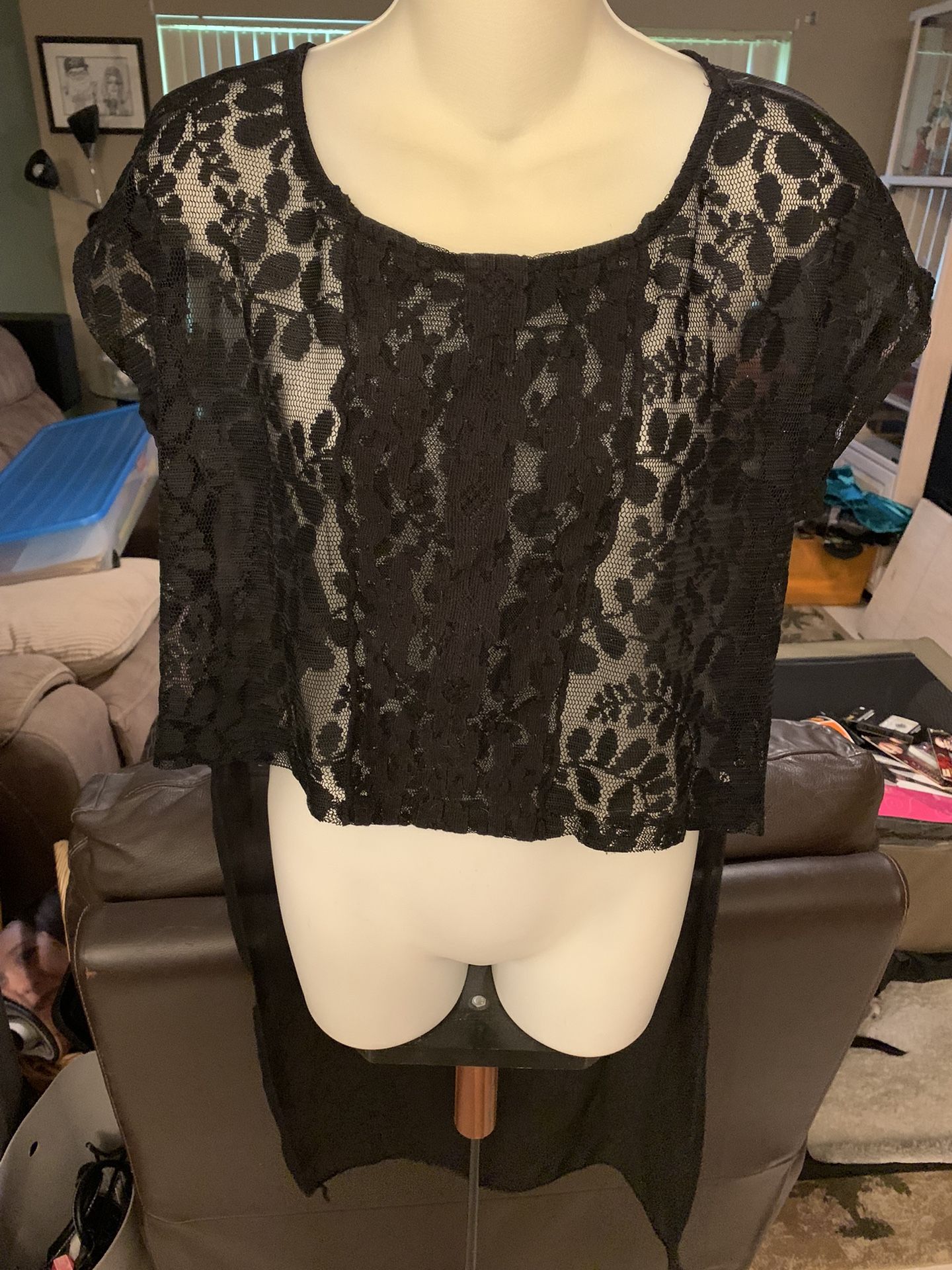 Beautiful Lace Crop Top