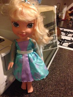 Elsa doll